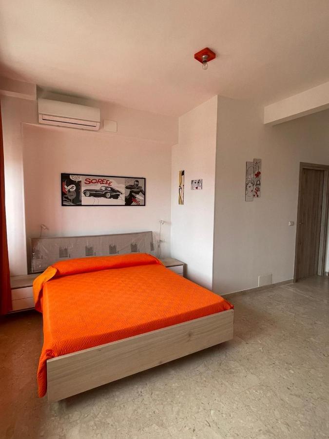 La Finestra Sul Mare B&B Crotone Eksteriør billede