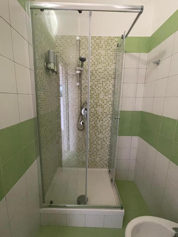 La Finestra Sul Mare B&B Crotone Eksteriør billede