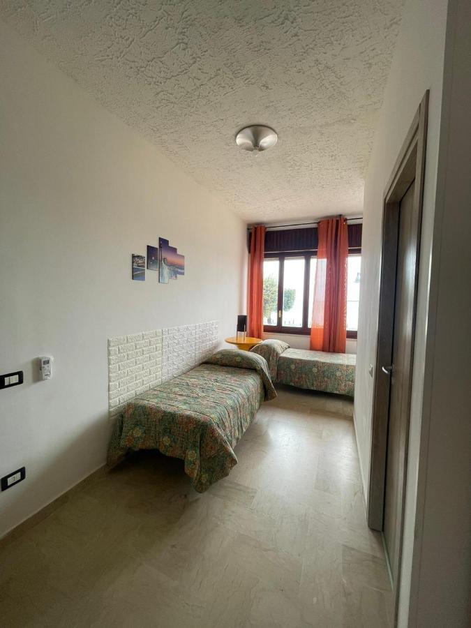 La Finestra Sul Mare B&B Crotone Eksteriør billede